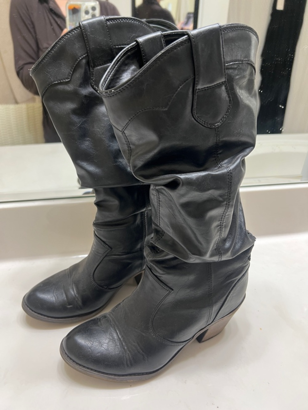 Women's Black Slouchy Mid-Calf Leather Boots